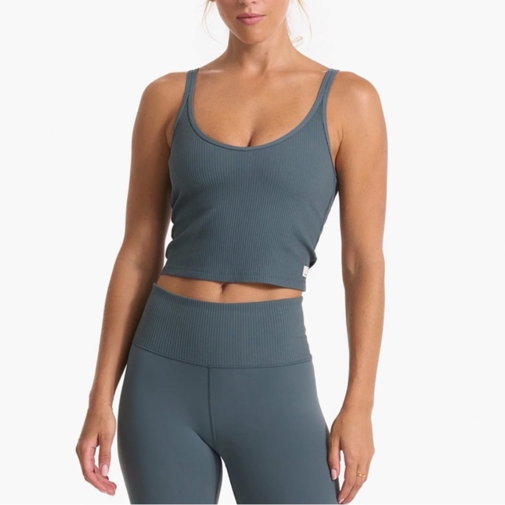 Vuori Ribbed Crop Tank , (small, stone blue, NEW)